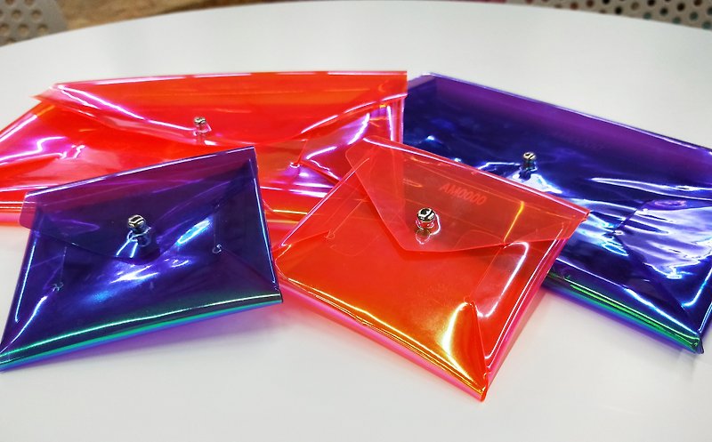 Square Bubble Square Bubble Pack - กระเป๋าเครื่องสำอาง - พลาสติก หลากหลายสี