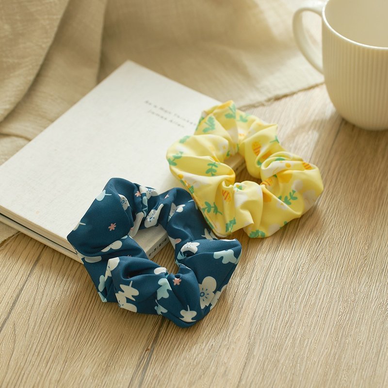 Illustration printed scrunchie ties-six types in total-Yuz Draw Cooking - Hair Accessories - Other Materials White