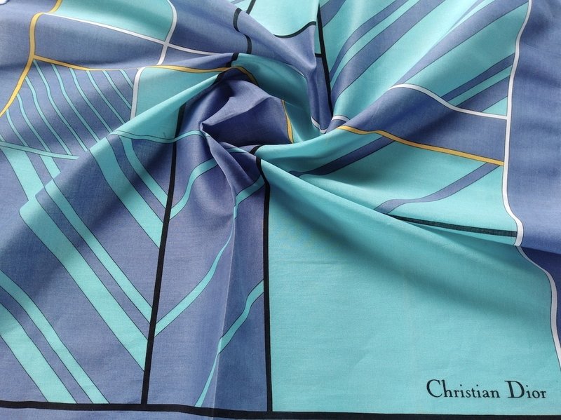 Christian Dior Vintage Scarf Designer 70's Graphic Pattern 26 x 26 inches - 絲巾 - 棉．麻 藍色