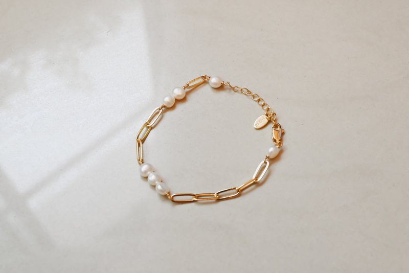 Charm | Venti 006 - Bracelets - Pearl Gold