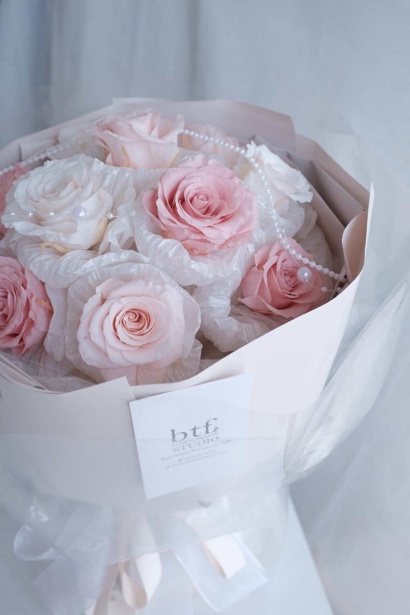 玫瑰花束訂製 ∣ 禮物.情人節.登記.求婚.生日.結婚.送禮 - 乾燥花/永生花 - 植物．花 粉紅色