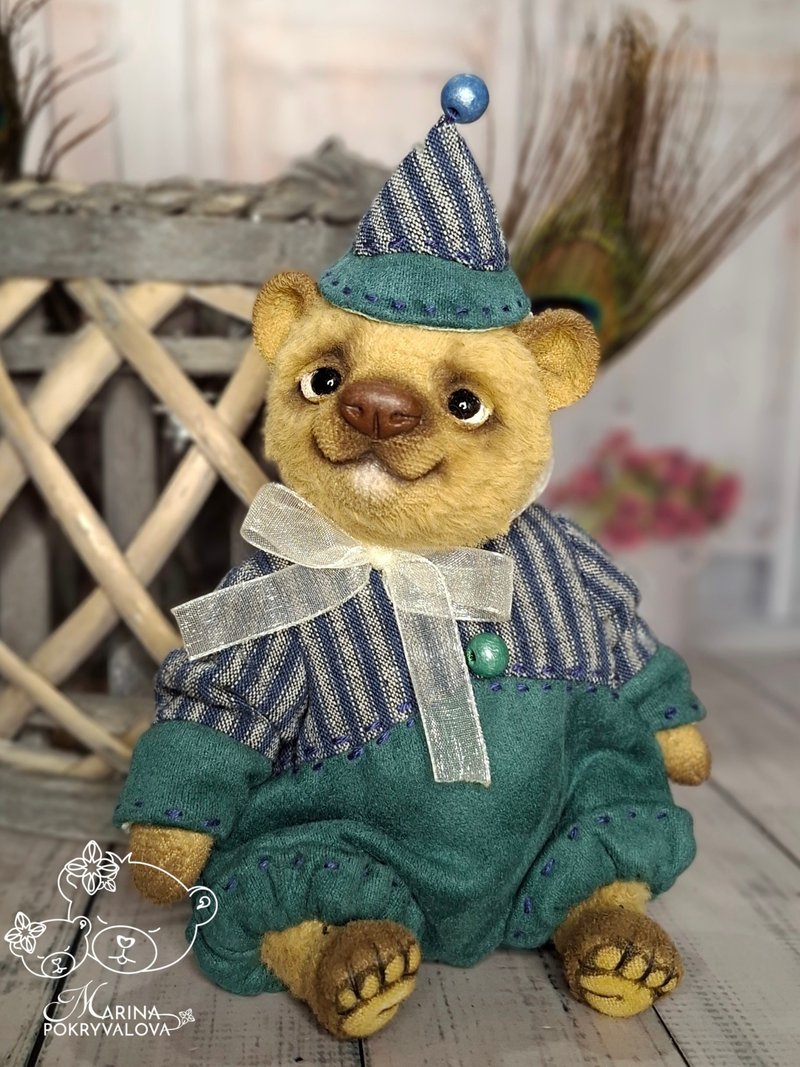 Handmade teddy bear in clothes Artist bear toy Collectible teddy bear - 玩偶/公仔 - 其他材質 咖啡色