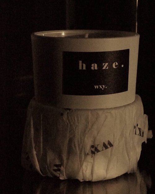 WXY. (台灣總代理) 【英國 wxy】經典mini蠟燭- haze. 廣藿香 & 麻 /95g