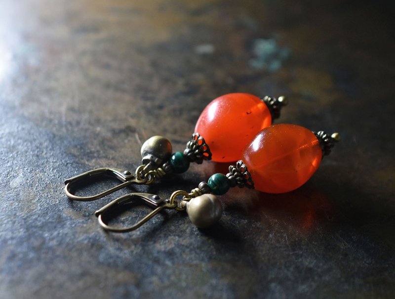 Orange Ethiopian cherry, malachite and ethnic bell earrings - ต่างหู - แก้ว สีส้ม