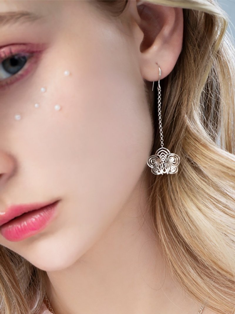 925 Sterling Silver | Guardian Orchid Dangle Chain Single Earring SLOe08 - Earrings & Clip-ons - Sterling Silver 