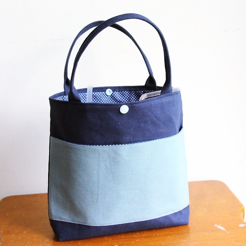 Wenqingfeng delicate and practical tote bag~blue bubble convenient bag, hand-cranked cup, child bag, mobile phone bag, travel bag, lunch accompanying bag - Messenger Bags & Sling Bags - Cotton & Hemp Blue