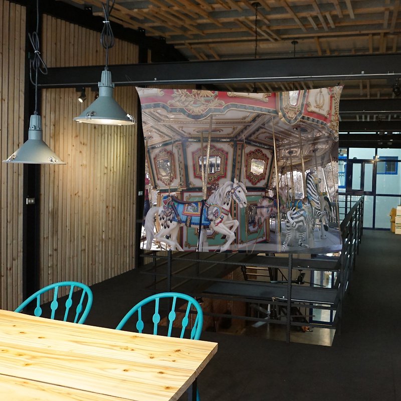免費訂製你的專屬壁幔 家飾 布幔 BM06 旋轉木馬 Wall Tapestry - 牆貼/牆身裝飾 - 聚酯纖維 多色