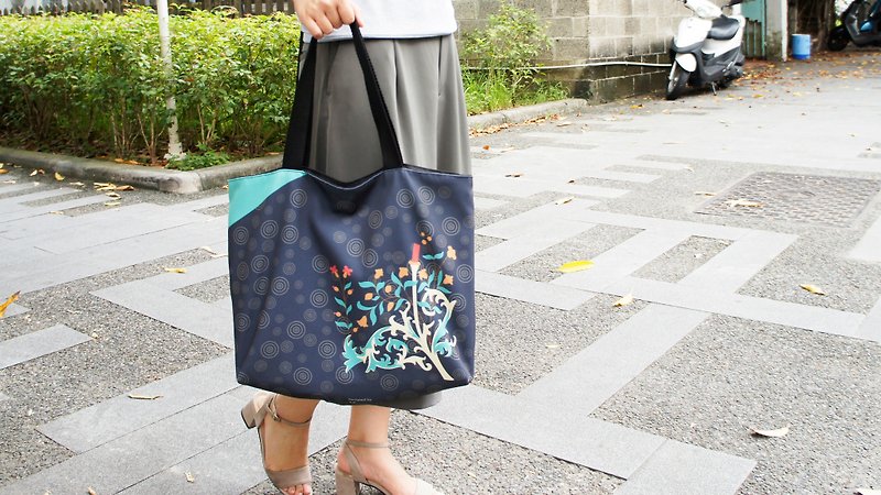 nature's bag - cosmos gray - Handbags & Totes - Other Man-Made Fibers Gray
