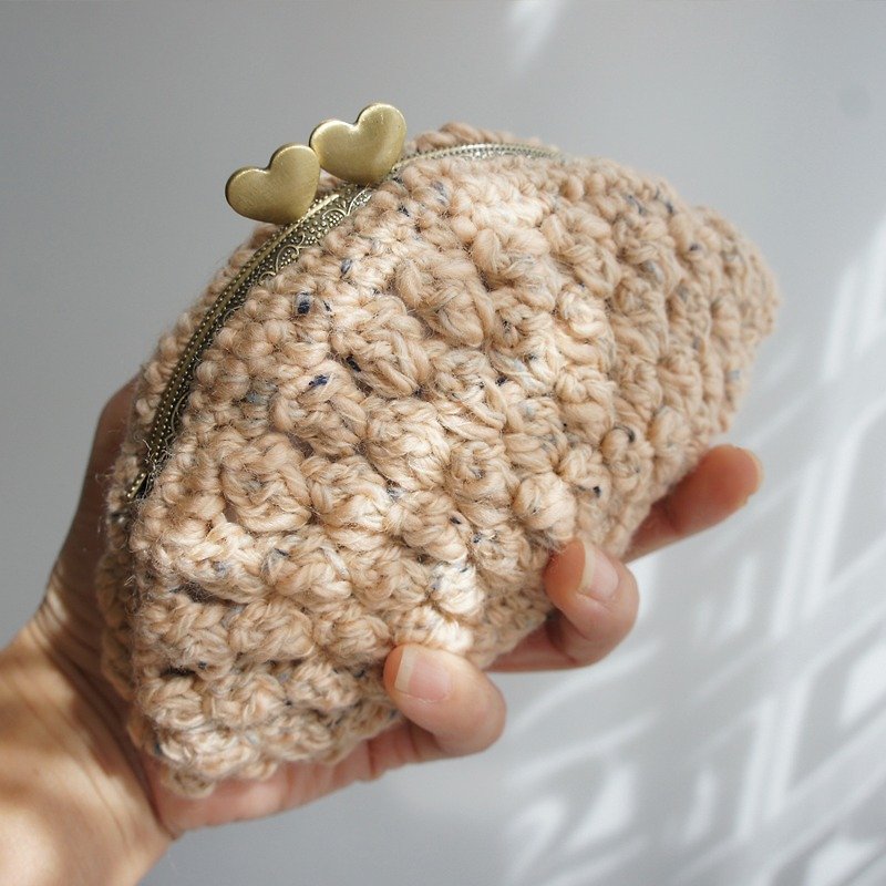 Ba-ba handmade☆ Popcorn crochet pouch (No.C874） - 化妝包/收納袋 - 其他材質 咖啡色