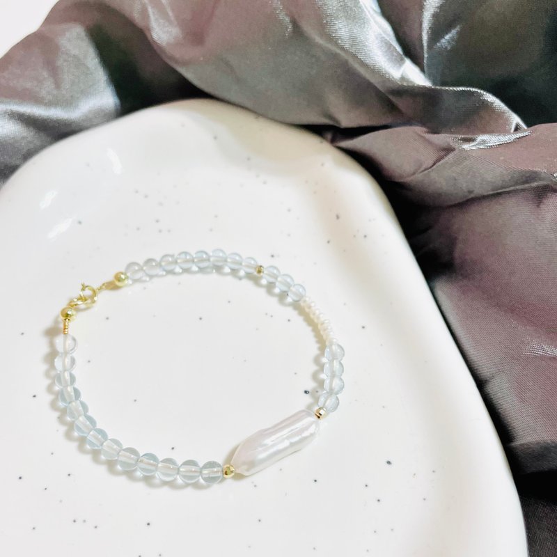 Aquamarine Pearl Bracelet/Bracelet/Good Luck and Wealth/Crystal Healing/Mother’s Day Gift/Graduation Gift - Bracelets - Crystal White