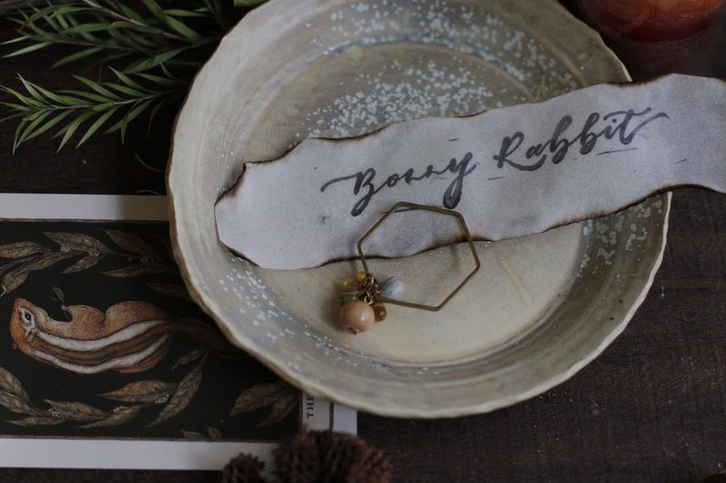 手工陶瓷花蓮石紋點心盤/置物盤4 - 盤子/餐盤/盤架 - 陶 卡其色