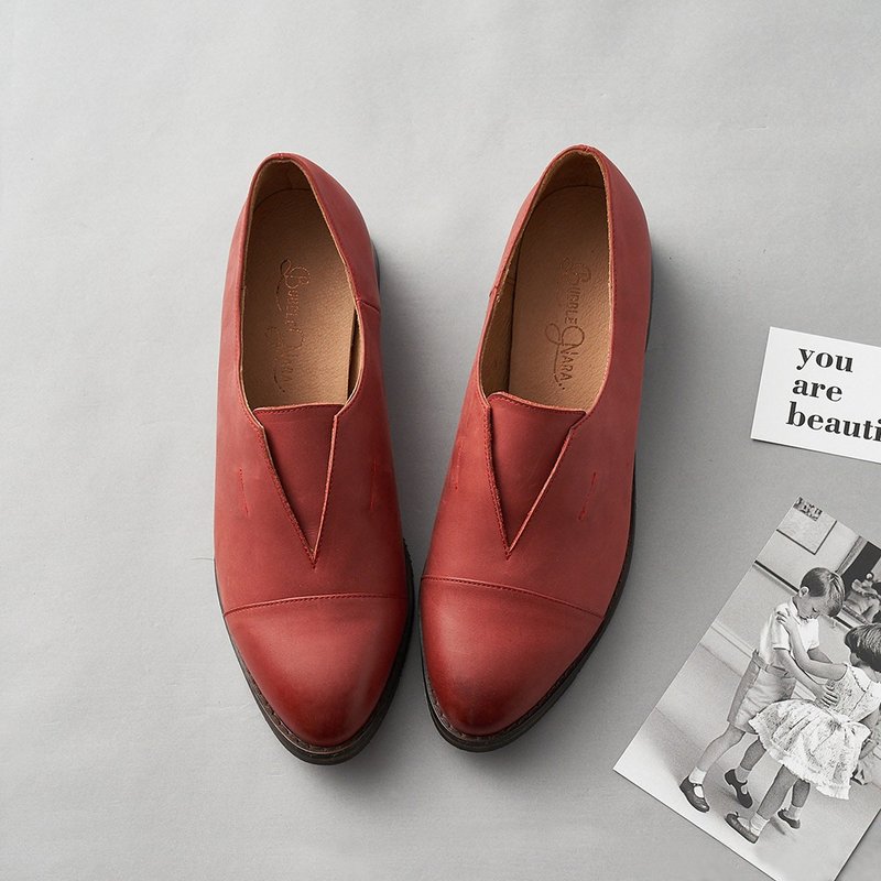 Rabbit gentleman leather shoes - a touch of red - Women's Oxford Shoes - Genuine Leather Red