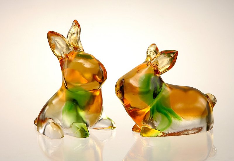 Ying Fu Rui Rabbit - Items for Display - Colored Glass Multicolor
