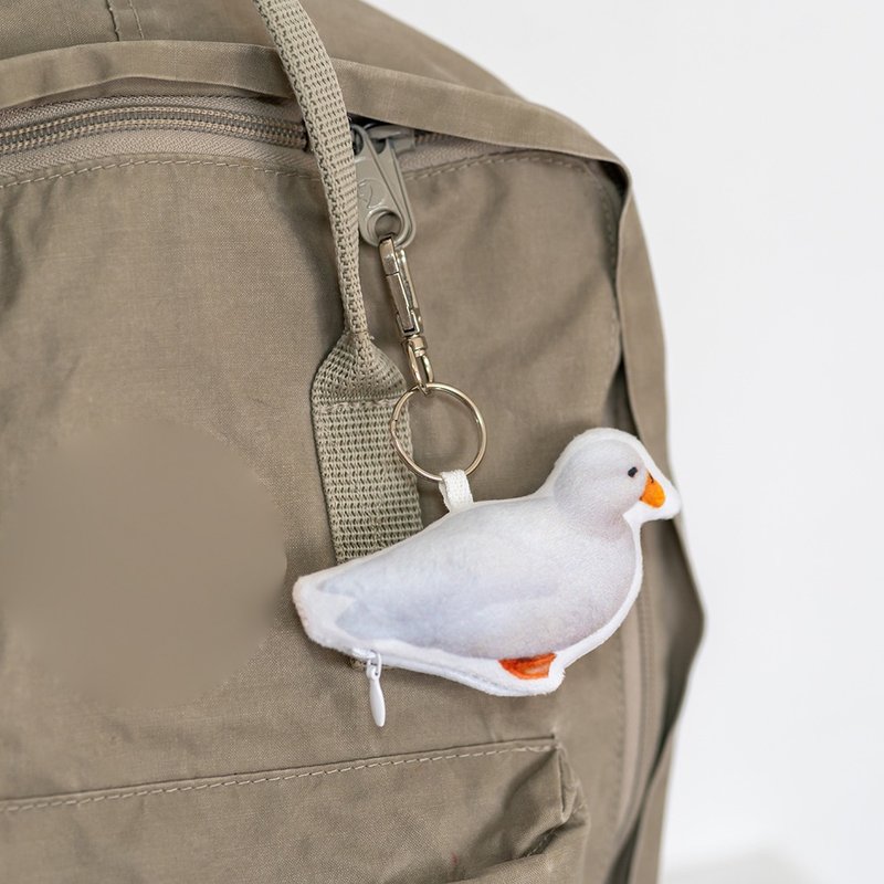 Cute duck doll charm key chain bag pendant - พวงกุญแจ - วัสดุอื่นๆ หลากหลายสี