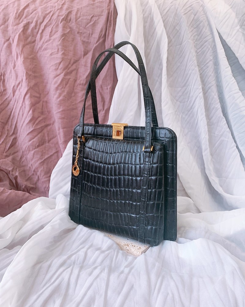 [Secondary bag Vintage] Ginza Kanematsu black crocodile pattern box antique bag丨Portable - Handbags & Totes - Genuine Leather Black