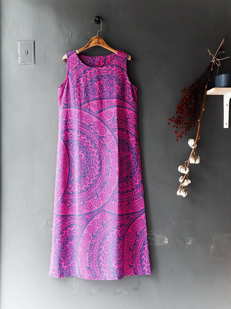 River Water Mountain - Tokyo Tao Zi Man Edition Totem Maiden Log Antique One-piece Silk Maxi Dress - ชุดเดรส - ผ้าไหม สึชมพู