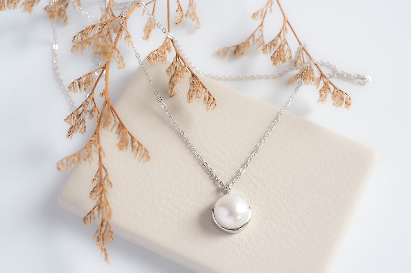 Minimal Single Pearl Necklace - Necklaces - Pearl White
