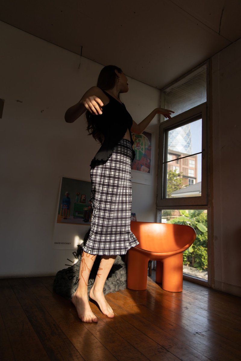 Aprilpoolday / TRUMPET SKIRT / Black Tartan - 裙子/長裙 - 其他材質 黑色