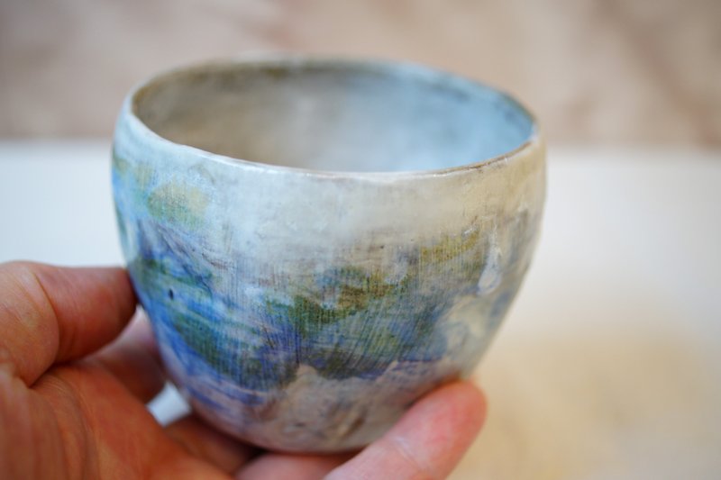 Hand-Pinch Kohiki Vibrant Japanese Tea Cup 220 ml Ceramic Cup Yunomi Cup Master's Cup Sake Cup - Teapots & Teacups - Pottery Blue