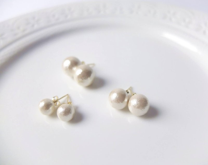 棉珍珠 經典款耳貼式 棉花珍珠 - 耳環/耳夾 - 珍珠 金色