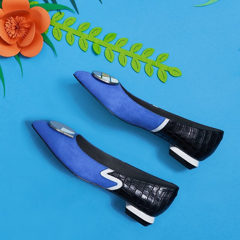 | HOA | Small pointed toe color block buckle flat shoes | Blue | 5523 | - Mary Jane Shoes & Ballet Shoes - Genuine Leather Blue