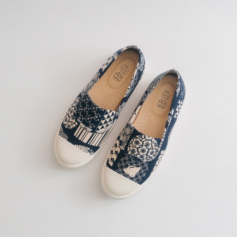 經典復刻【菓菓日】和風朵朵 日系穿搭 母女鞋 復古風 舒服百搭 - 女休閒鞋/帆布鞋 - 棉．麻 藍色