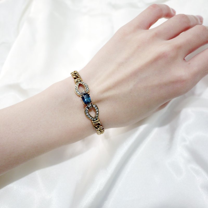 European retro sapphire simple bracelet - สร้อยข้อมือ - เครื่องเพชรพลอย สีน้ำเงิน