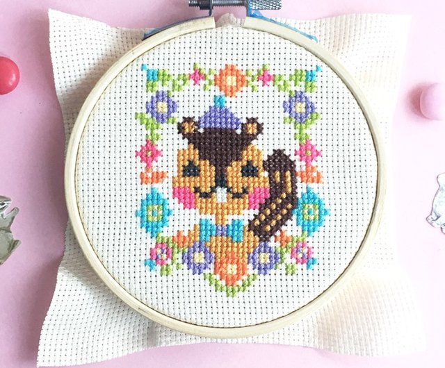 Cross Stitch KIT - Happy mini Cat. Happy Lovely Cheerful Cats