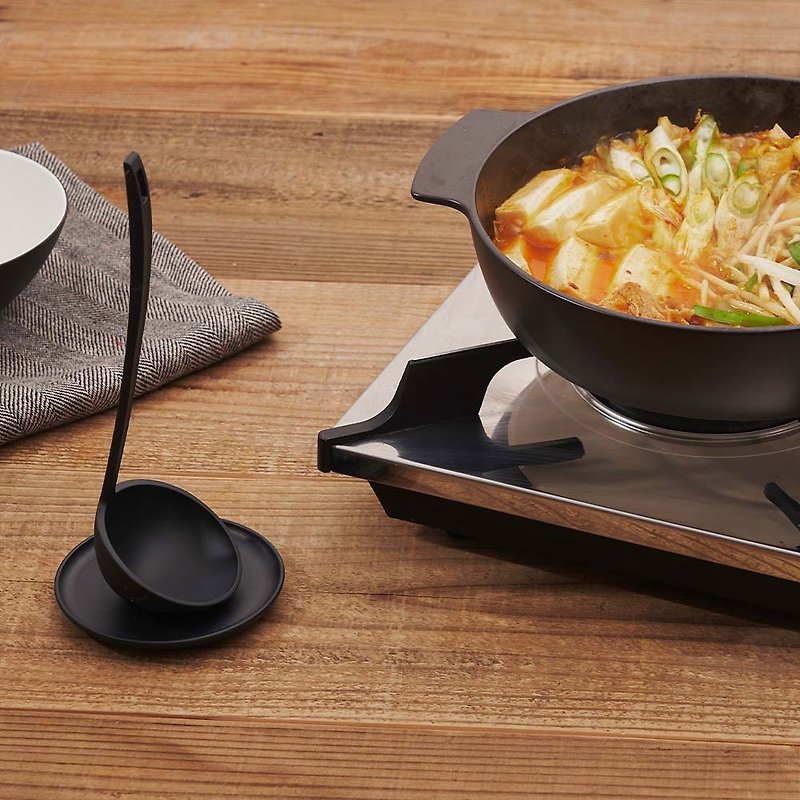 Japan+d upright textured soup spoon (with base plate) - short handle - ตะหลิว - ไนลอน หลากหลายสี