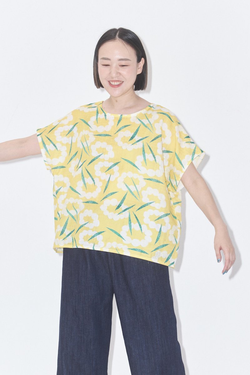 黃底樹葉短袖上衣 - 女上衣/長袖上衣 - 棉．麻 黃色