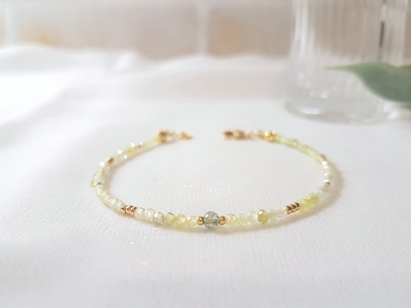 青檸 ‧ 綠髮晶 鋯石 串珠 細手環 - 手鍊/手環 - 半寶石 綠色