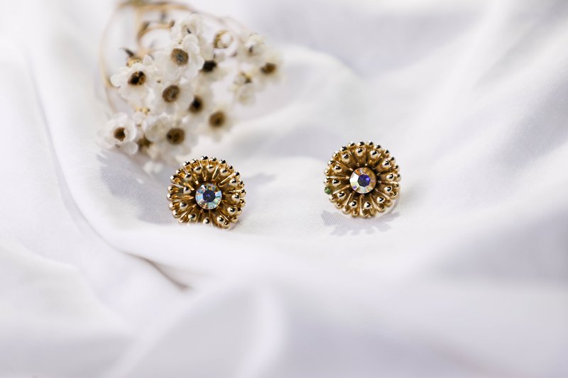 [American antique jewelry brought back by the United States] 1970s American jewelry flower earrings - Earrings & Clip-ons - Other Metals 
