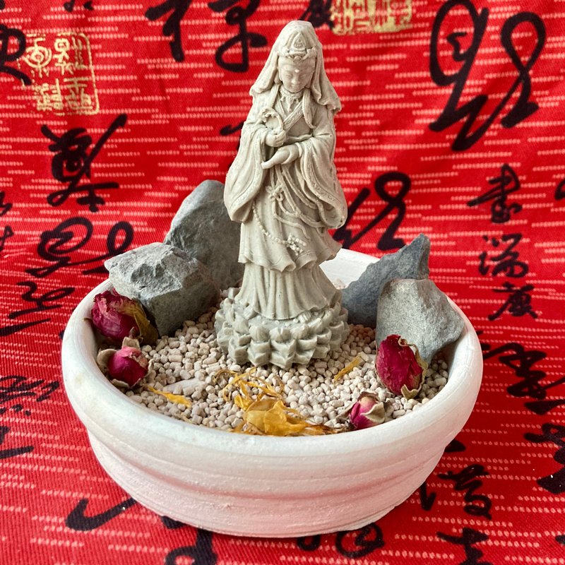 淨念吉祥小佛之軟水泥立像觀音-擴香石 11cm盤日本擴香粒加花加石 - 香氛/精油/擴香 - 其他材質 白色