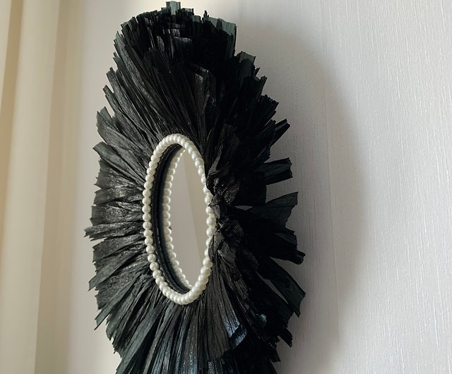 Round wall mirror, Framed decorative mirror
