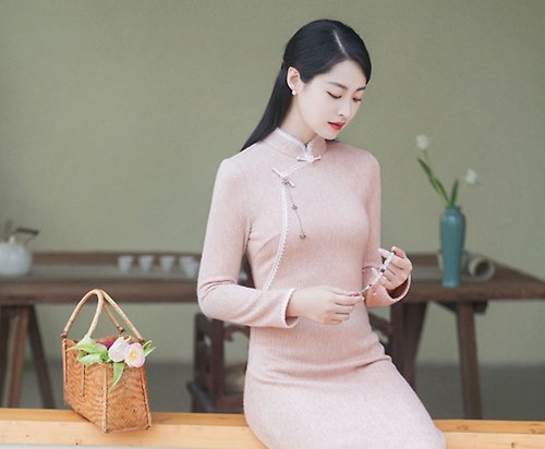 初蟬 新中式 改良旗袍秋冬中國風粉色氣質針織毛衣禪茶服連衣裙洋裝