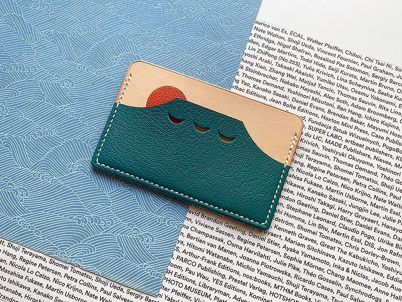 Handmade sunrise and morning dew color Mt. Fuji leather business card holder - Card Holders & Cases - Genuine Leather Blue