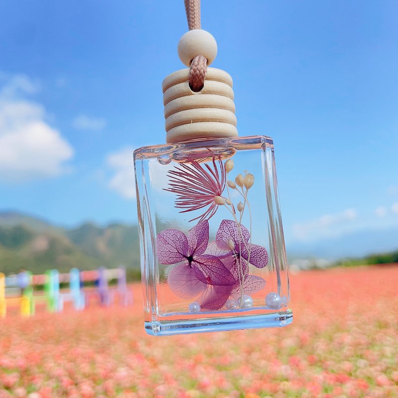 綻放Bloom永生花擴香瓶吊飾 浮游花 居家香氛 - 香氛/精油/擴香 - 植物．花 
