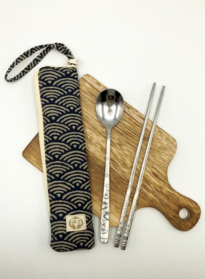 拉鍊餐具袋(不含餐具)/內部防微潑水材質/交換禮物首選 - 其他 - 其他材質 