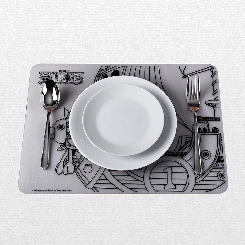 Graffiti placemat - Qianyang No. │ non-toxic silicone rubber graffiti placemat │ nautical king authorized - Place Mats & Dining Décor - Silicone White