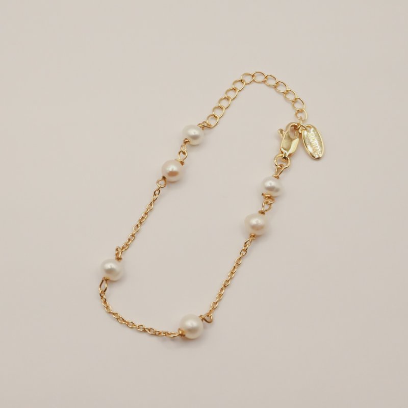 Charm | Venti 001 - Bracelets - Pearl Gold