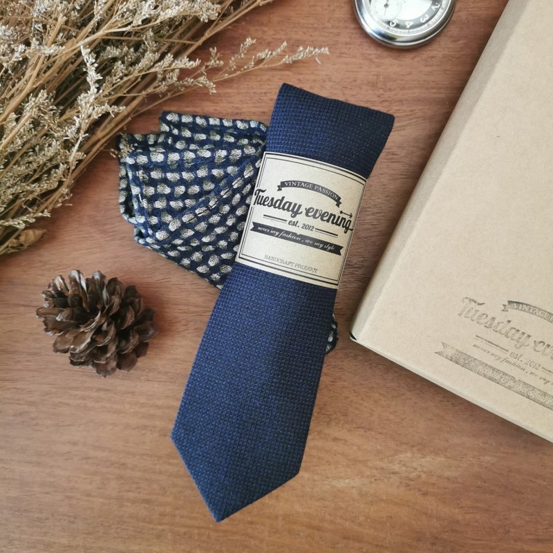 Tie Set - Necktie Navy Cotton Meshwork with Dot texture pocket square - 領帶/領帶夾 - 棉．麻 藍色