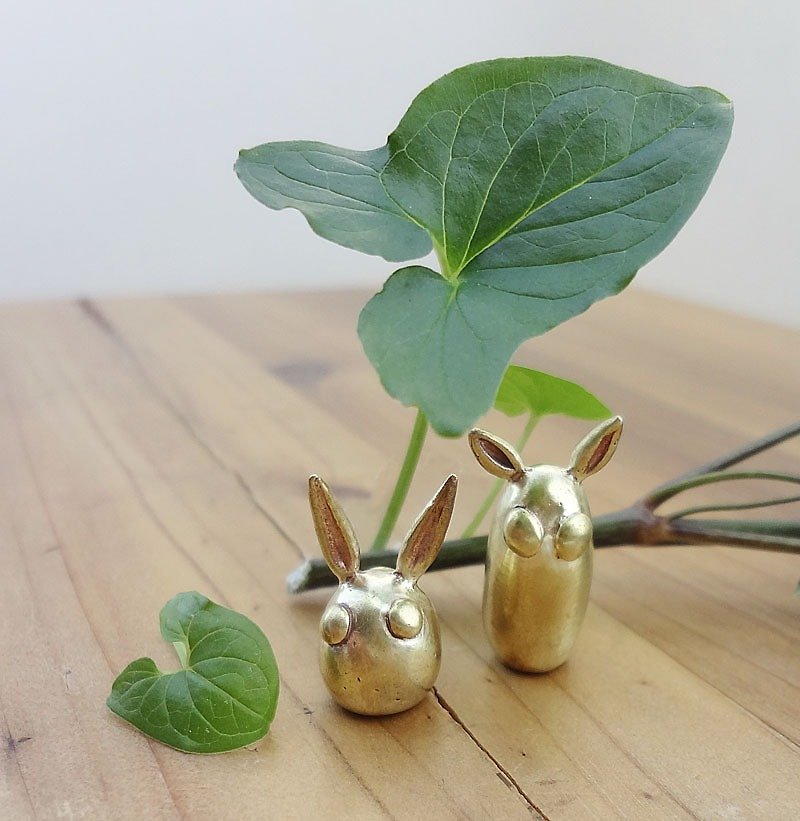 星からのマウス-ジャガイモとピーナッツ<イエロー>手作りの小さな癒しの装飾 - 置物 - 金属 ゴールド