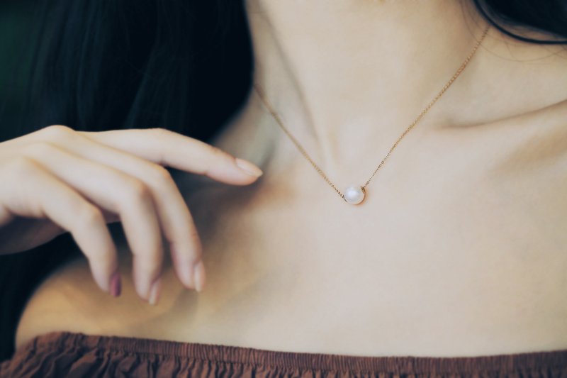 ไข่มุก สร้อยคอทรง Collar ขาว - 18k Yellow Gold Movable Akoya Pearl Diamond Pendant Necklace,Custom Jewelry P012
