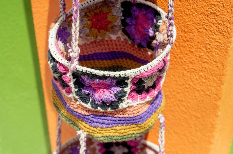 Hand crocheted basket / hand-woven basket / storage basket / hanging bag / flower woven basket - rainbow - กล่องเก็บของ - ผ้าฝ้าย/ผ้าลินิน หลากหลายสี