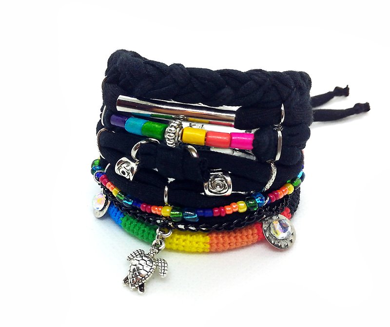 Black Rainbow Bracelet Set Layering Gypsy Hippie Chakra Cuff Tortoise Charm - 手鍊/手鐲 - 棉．麻 黑色