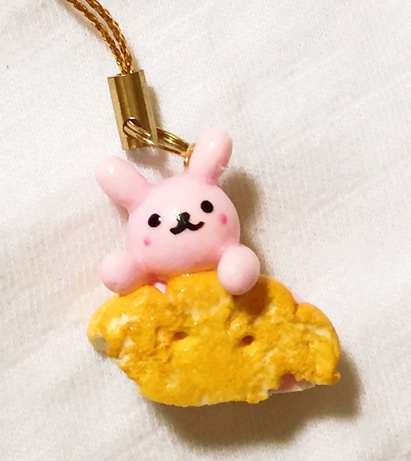 Hiding in a small ceremony biscuit Bunny Charm (can be changed magnet) ((over 600 were sent mysterious small gift)) - Keychains - Clay Multicolor