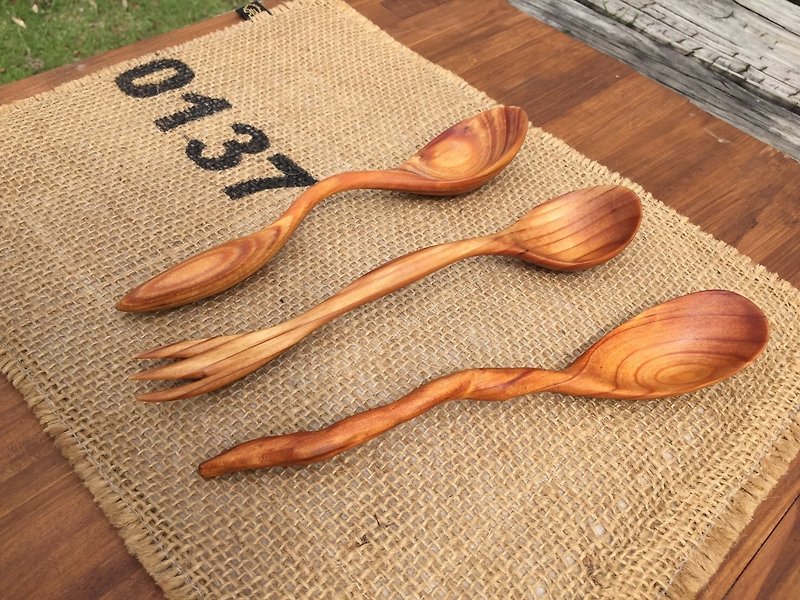 [Good service] carpentry × GOODO old material "shape wooden spoons" - ช้อนส้อม - ไม้ สีนำ้ตาล