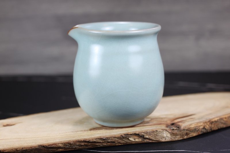 【送禮好物】300~340ml 汝窯 手拉坯 無把茶海 名家葉敏祥手作 - 茶壺/茶杯/茶具 - 瓷 