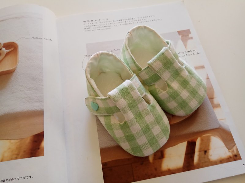 <綠格>彌月禮物 嬰兒鞋 寶寶鞋 - 男/女童鞋 - 棉．麻 綠色