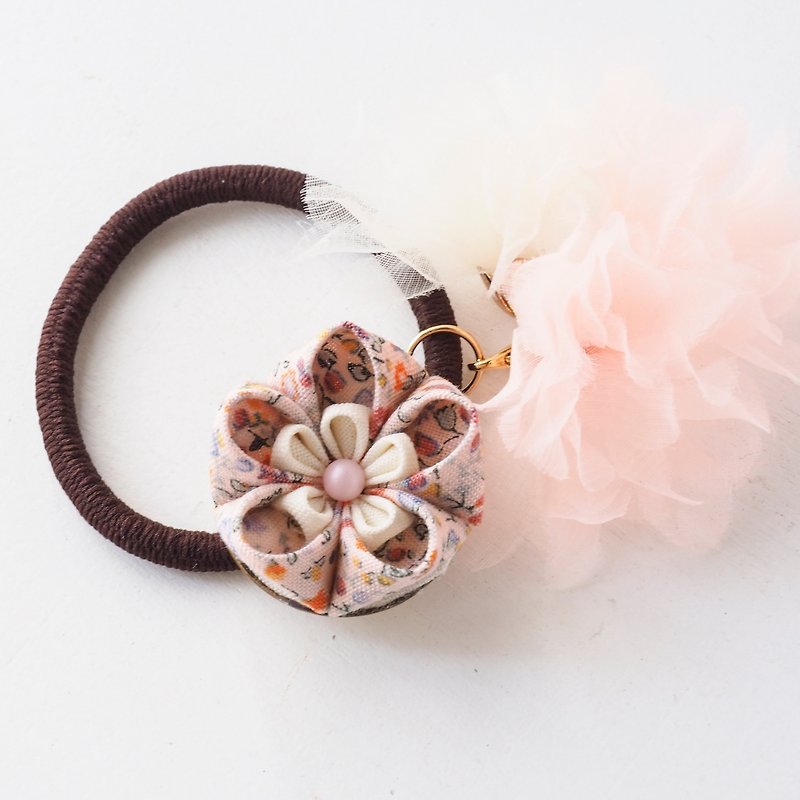 Xianqi Pink Detachable Yarn Flower Hair Tie Elastic Custom Made つまみ工工